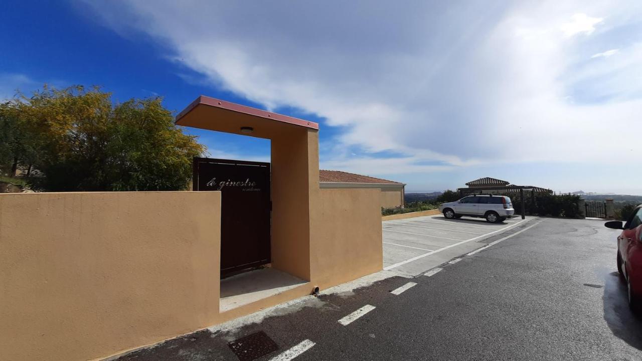 Golf & Sea Residence Is Molas Pula Exterior foto